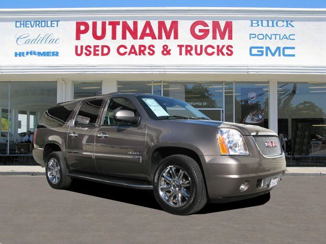 GMC Yukon XL EX Sedan 4D Unspecified