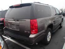 GMC Yukon XL 2013 photo 3