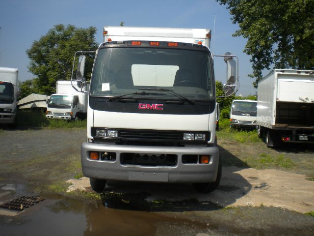 GMC t7500 2007 photo 17
