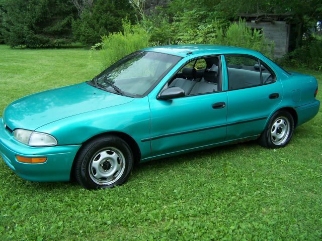 Geo Prizm 1993 photo 1