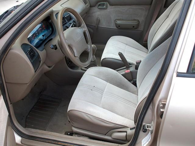 Geo Prizm 1995 photo 1