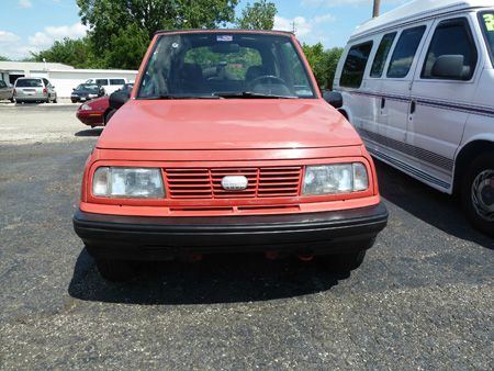 Geo Tracker 1994 photo 3