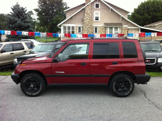 Geo Tracker 1996 photo 4
