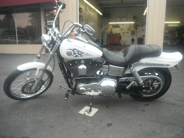 Harley Davidson DYNA 2004 photo 4