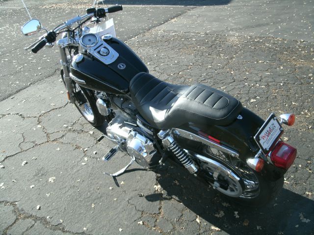 Harley Davidson Dyna Super Glide 2009 photo 4