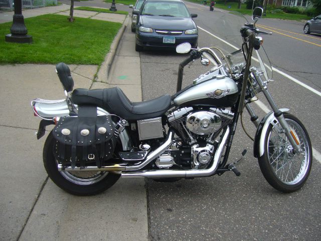 Harley Davidson DYNA Wide Glide 4 Door Package 1 Motorcycle