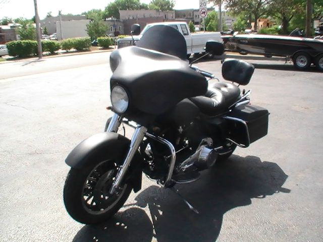 Harley Davidson Electra Glide 1984 photo 2