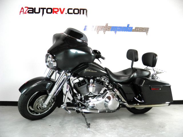 Harley Davidson FLHXI STREET GLIDE 2006 photo 4