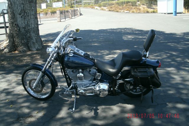 Harley Davidson FXST W/ Moonroofheated Leather Seating Motorcycle