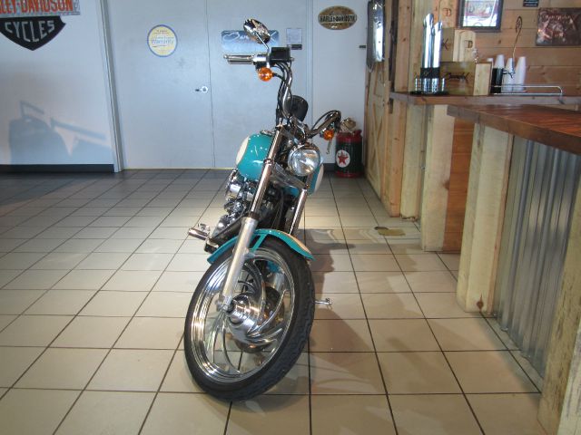 Harley Davidson FXSTC 2014 photo 3