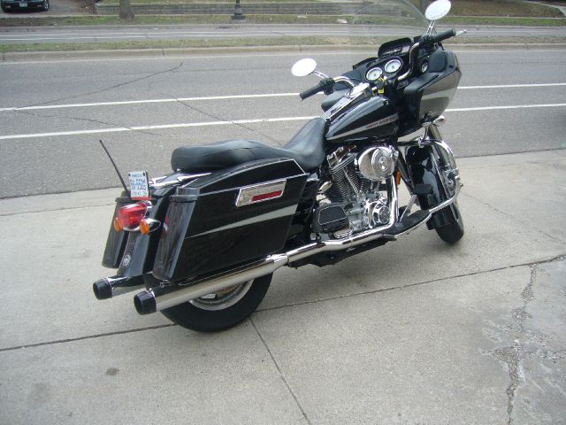 Harley Davidson ROADGLIDE 2004 photo 2