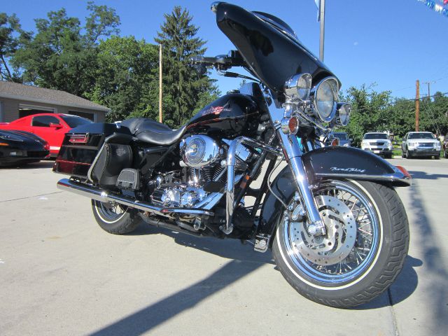 Harley Davidson Road King NAV Advance TECH Package Motorcycle