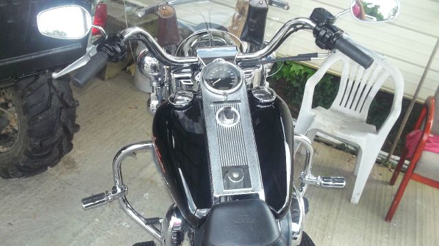 Harley Davidson Road King Xlt-2nd Bench-fwd-cd Player-5 Pass-1 Owner Motorcycle