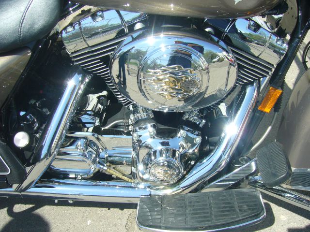 Harley Davidson ROAD KING CLASSIC 2004 photo 6