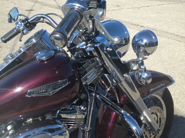 Harley Davidson ROAD KING CLASSIC 2007 photo 4