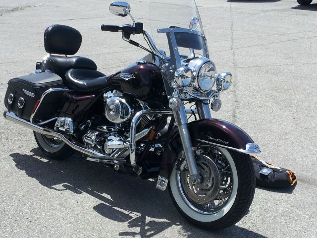 Harley Davidson ROAD KING CLASSIC 2014 photo 2