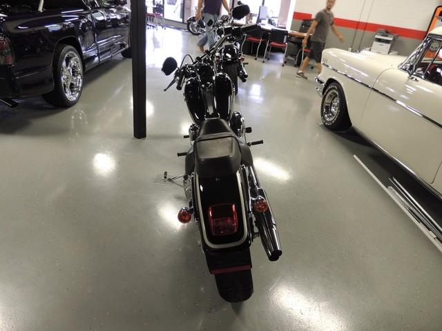 Harley Davidson SOFTAIL DEUCE 2003 photo 1