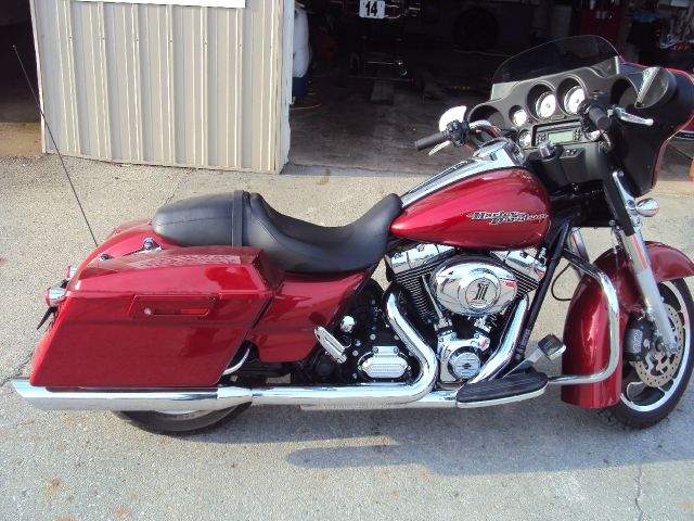 Harley Davidson STREET GLIDE 2012 photo 1