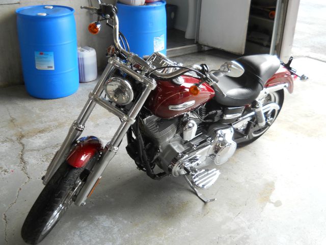 Harley Davidson SUPER GLIDE 4X4 Crew Cab Super Duty Lariat Motorcycle