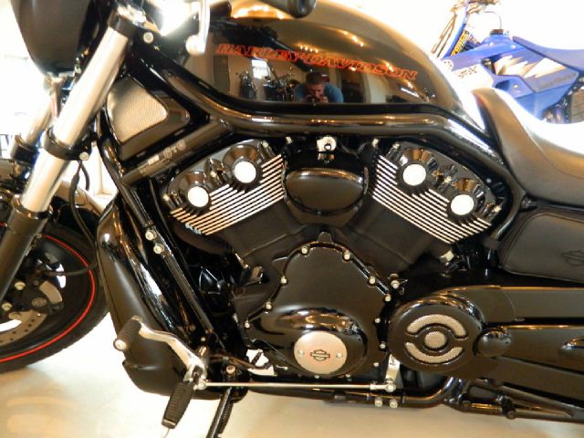 Harley Davidson VRSCDXA- V-ROD NIGHT ROD SPECIAL 2014 photo 4