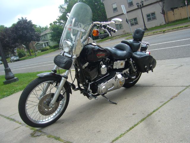 Harley Davidson Wide Glide CREW CAB DRW 4X4 Motorcycle