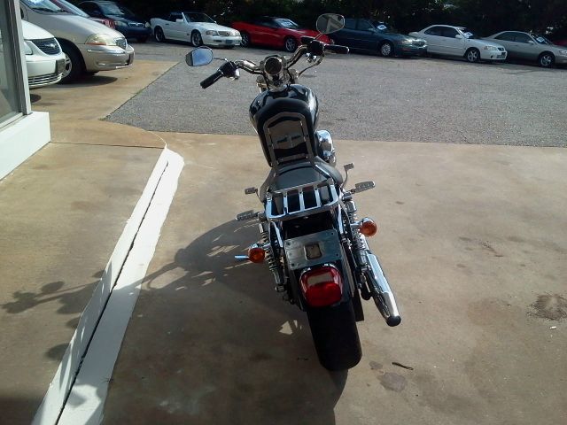 Harley Davidson XL883C 2007 photo 4