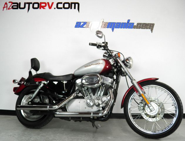 Harley Davidson XL883C Sportster Custom 2004 photo 1