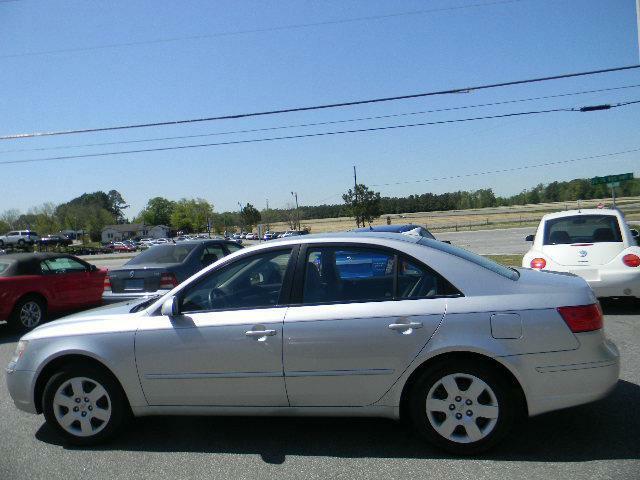Hyundai SONATA GLS 2009 photo 1