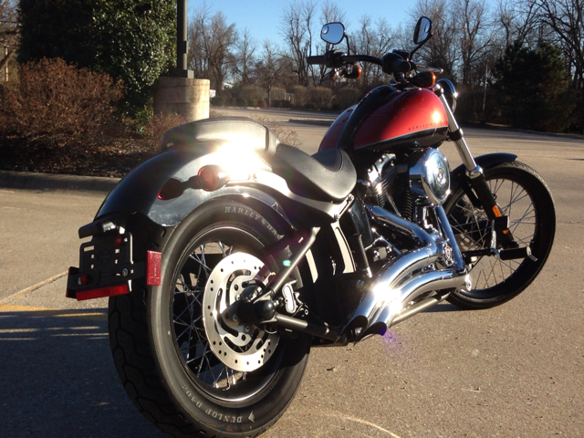 Harley Davidson Blackline 2011 photo 2