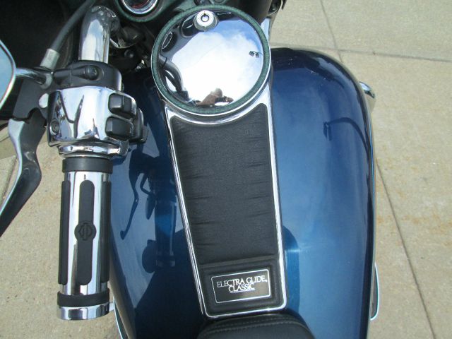 Harley Davidson Classic 1998 photo 2