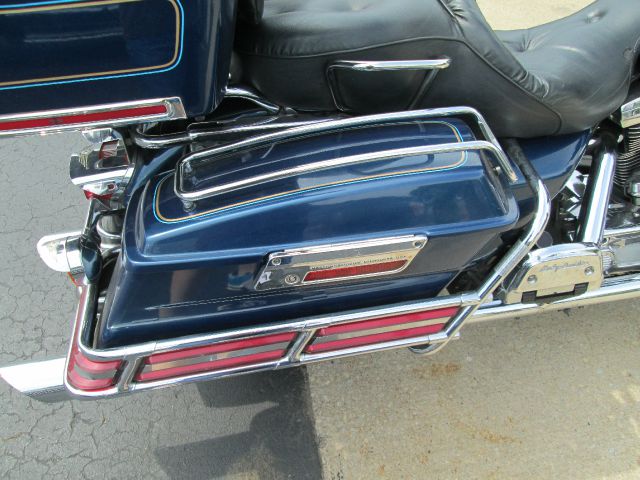 Harley Davidson Classic 1998 photo 4