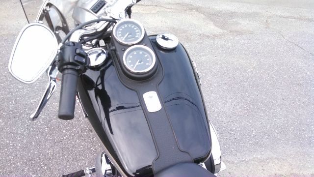 Harley Davidson Dina Low 2003 photo 1