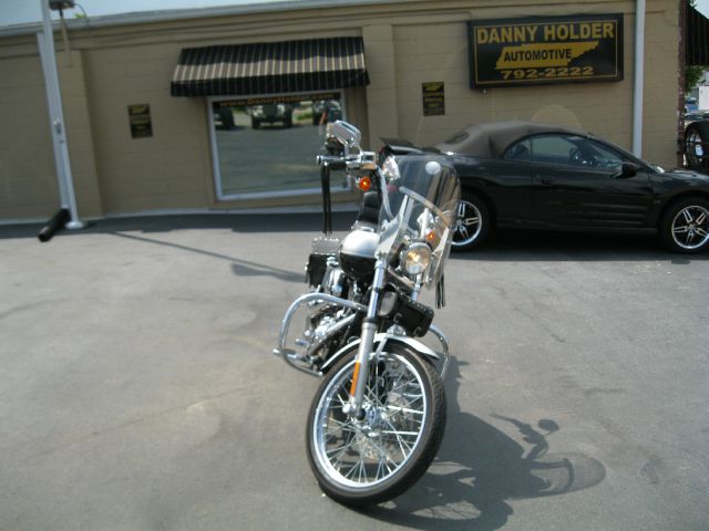 Harley Davidson DYNA 2003 photo 4