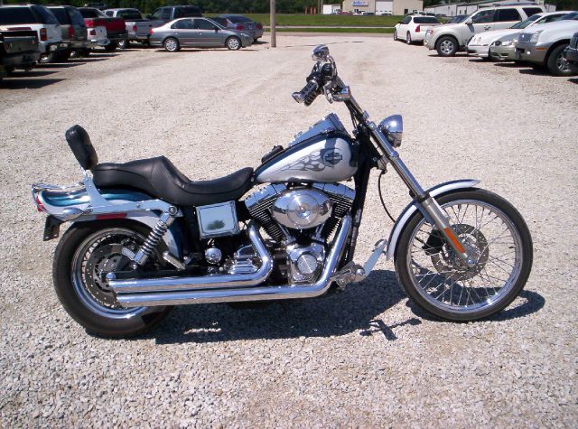 Harley Davidson Dyna Wideglide 2002 photo 4