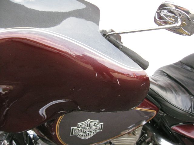 Harley Davidson ELECTRA GLIDE CLASSIC T-top, Leather Motorcycle