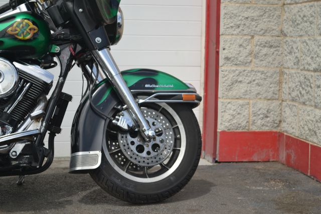 Harley Davidson Electra Glide Ultra Classic FWD 5DR WGN I4 CVT SV Motorcycle