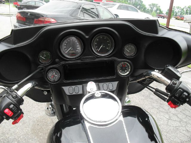 Harley Davidson Electraglide 2002 photo 4