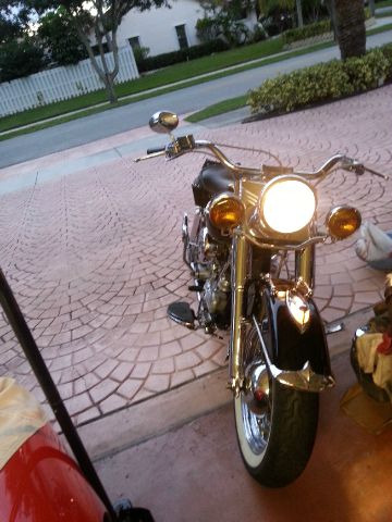 Harley Davidson FL 1964 photo 3