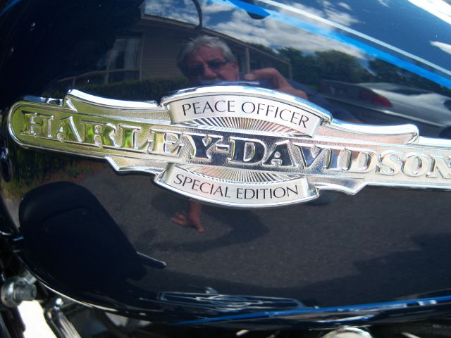 Harley Davidson FLHCTU 2010 photo 18