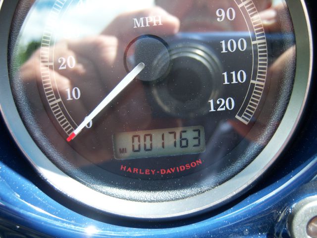 Harley Davidson FLHCTU 2010 photo 8