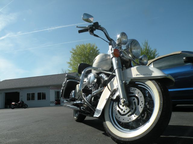 Harley Davidson FLHRCI ROAD KING 2002 photo 0
