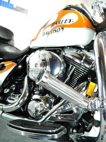 Harley Davidson FLHRCI ROAD KING CLASSIC 2014 photo 7