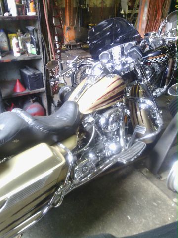 Harley Davidson FLHRSEI2 SLE - Sunroof 4x4 At Brook Motorcycle