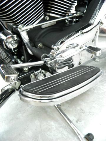 Harley Davidson FLHRSI ROAD KING CUSTOM 2004 photo 21