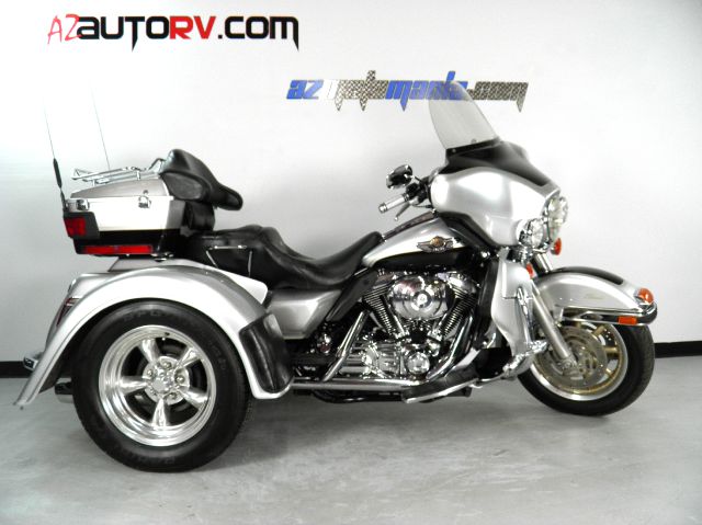 Harley Davidson FLHTCI Electra Glide Classic Trike 2003 photo 1