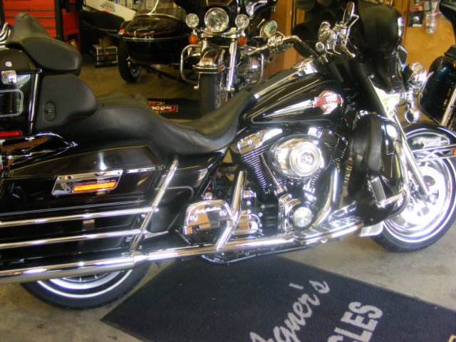 Harley Davidson FLHTCUI 2007 photo 4