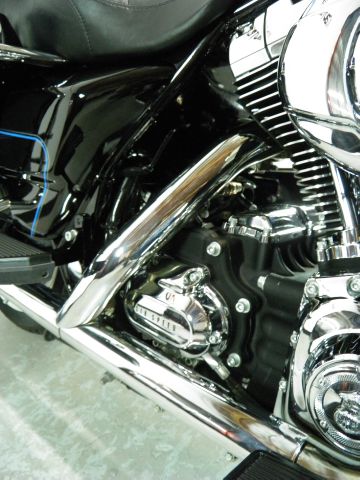 Harley Davidson FLHTCU Electra Glide Ultra Classic 2007 photo 24