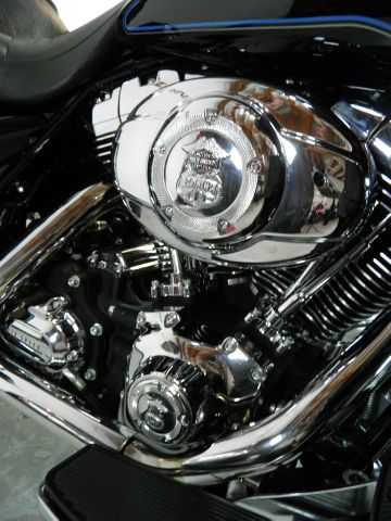 Harley Davidson FLHTCU Electra Glide Ultra Classic 2007 photo 26