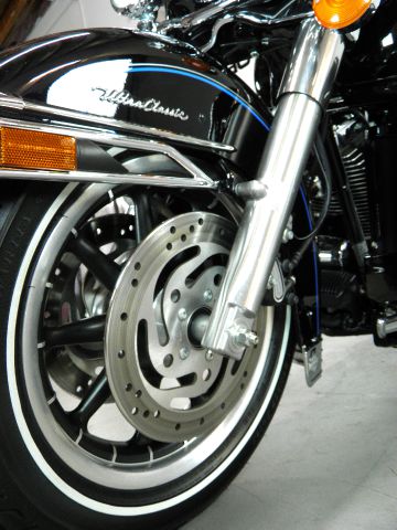 Harley Davidson FLHTCU Electra Glide Ultra Classic 2007 photo 42