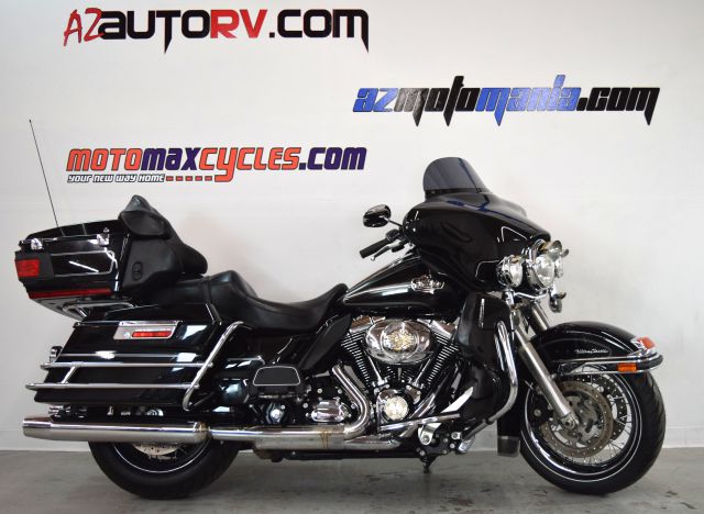 Harley Davidson FLHTCU Ultra Classic Electra G 2010 photo 3